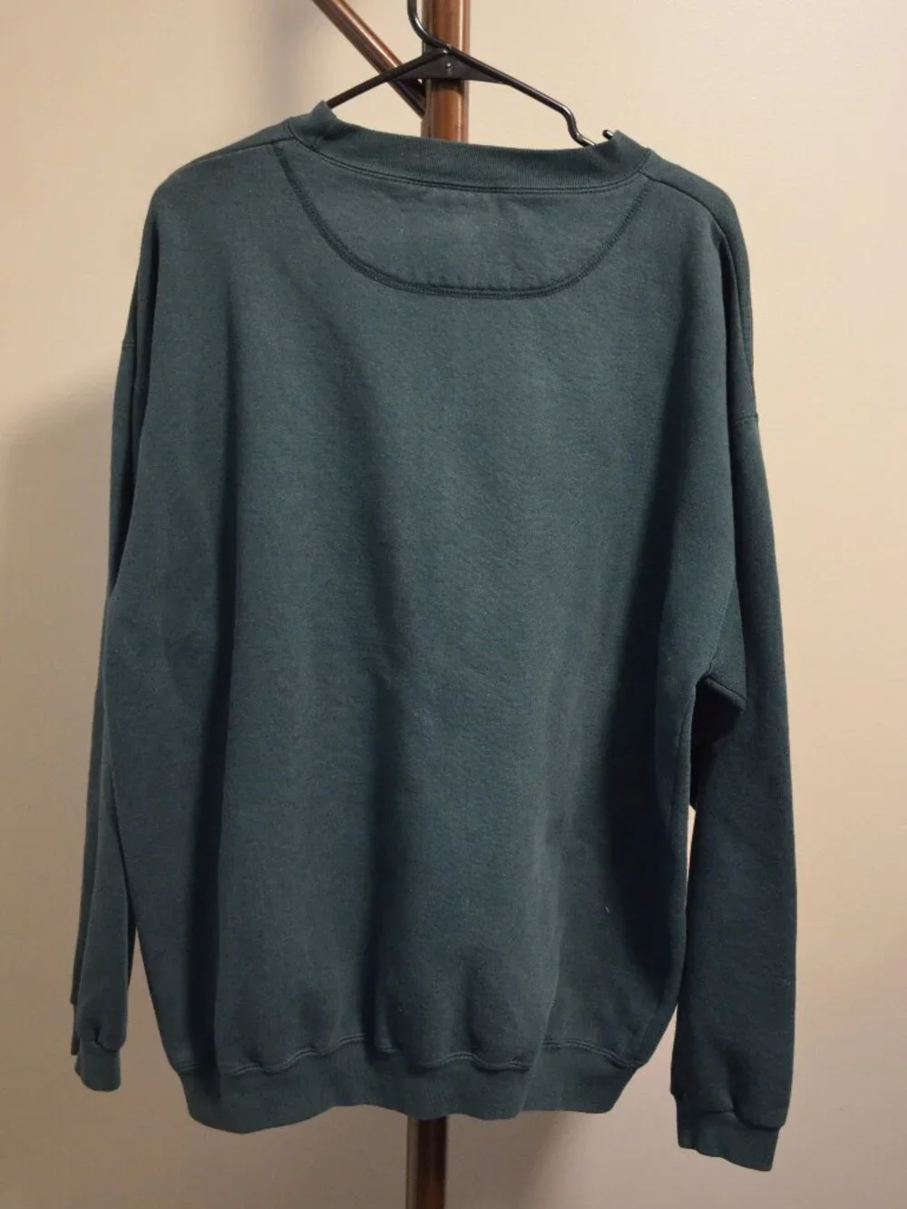 Dark green 'bald eagle' embroidered crewneck